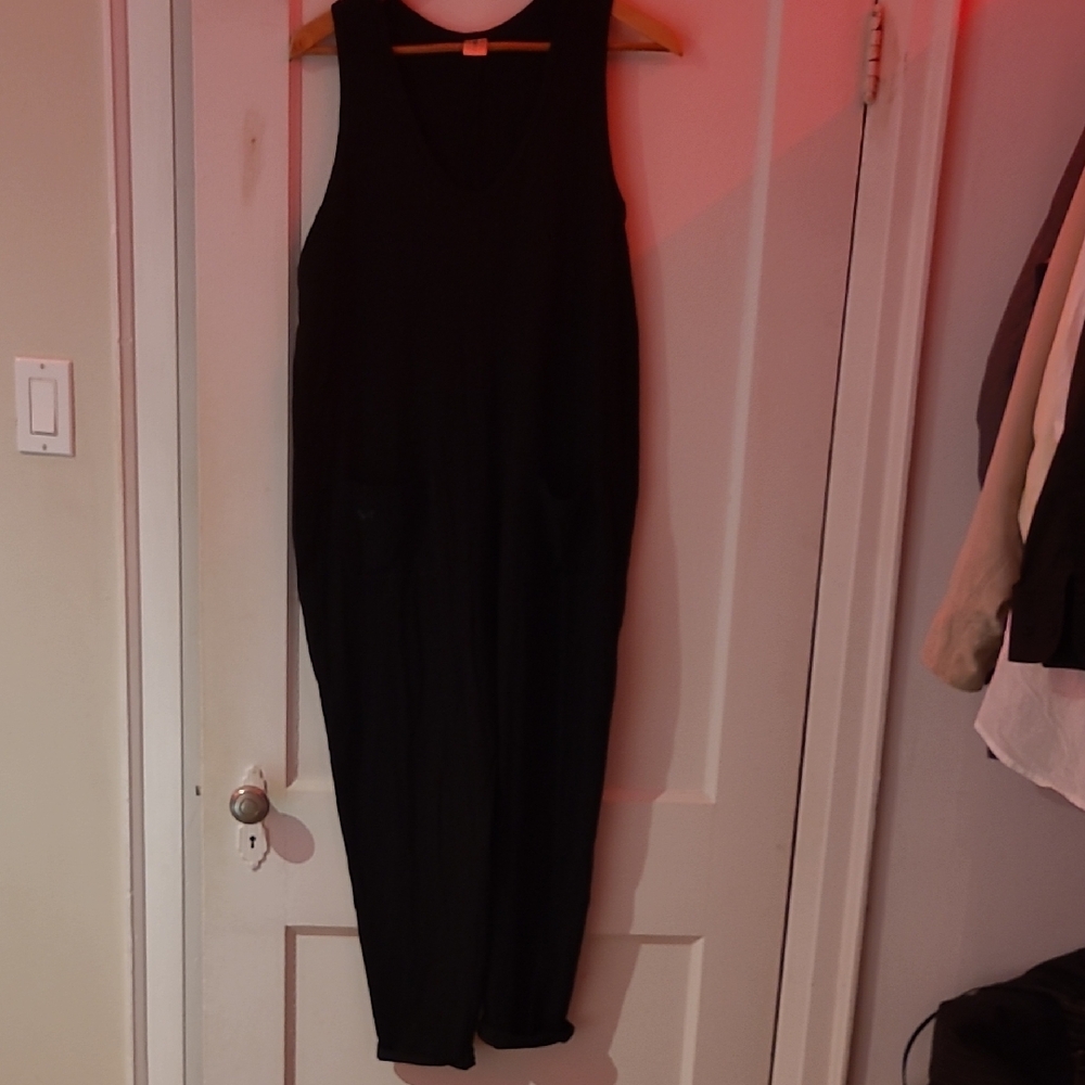 CLOSING MY CLOSET-BUY NOW!-Smash + Tess Black Sleeveless Jumpsuit